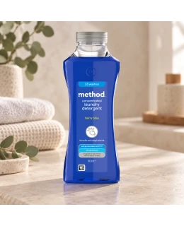 METHOD Tekutý prostředek na praní, 990 ml - Bobulová blaženost